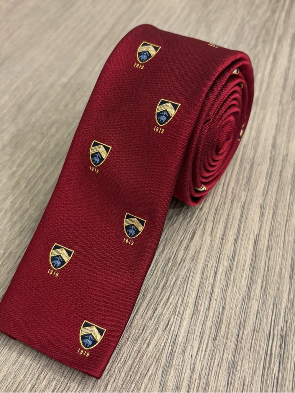 Rare Brooks Brothers REPP Merchants and Makers Red Square Tipped Tie 1818 Crest